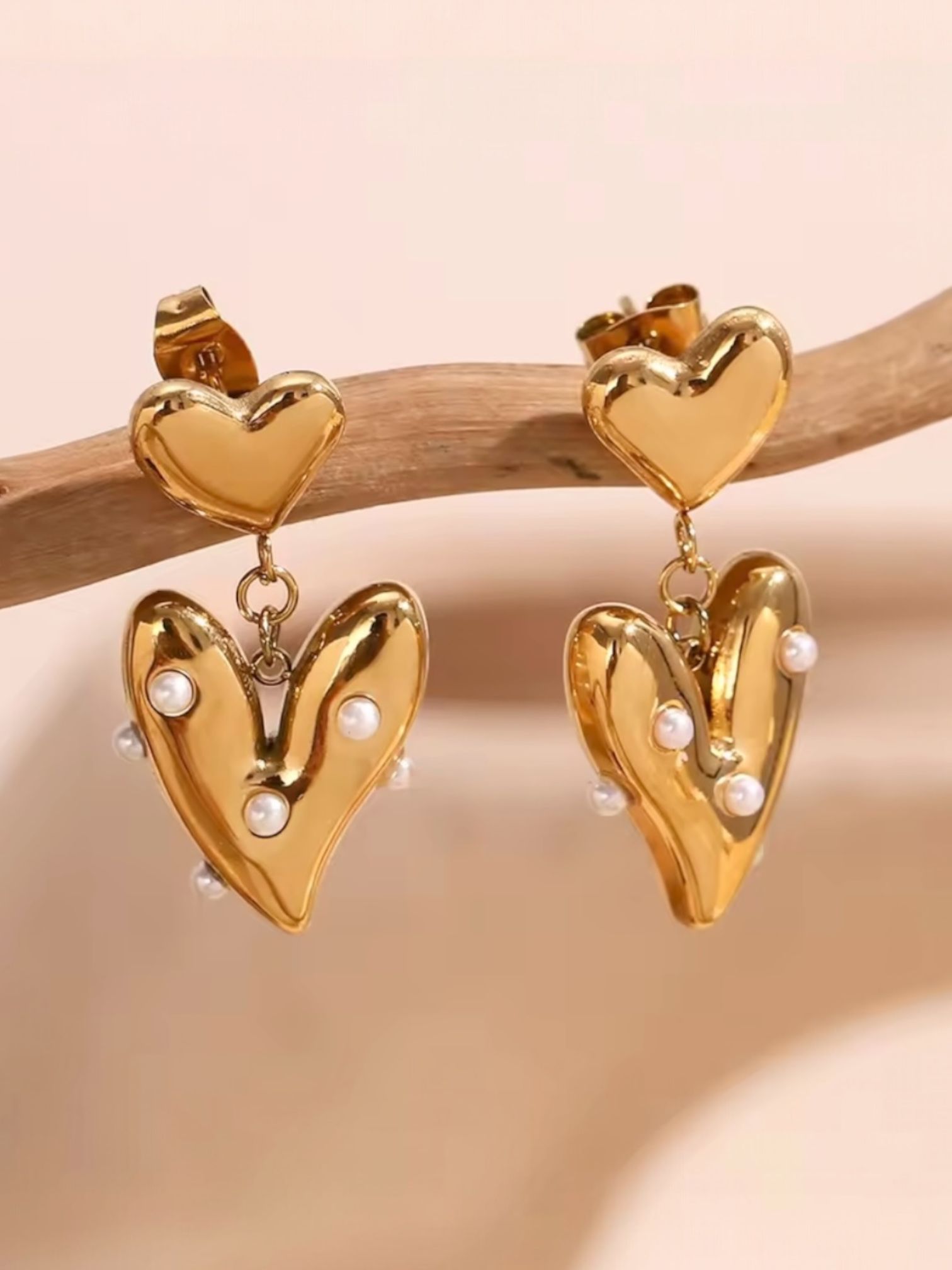 GOLD HEART DROP EARRINGS